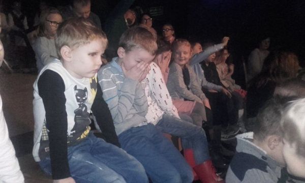 TEATR002.jpg